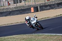 brands-hatch-photographs;brands-no-limits-trackday;cadwell-trackday-photographs;enduro-digital-images;event-digital-images;eventdigitalimages;no-limits-trackdays;peter-wileman-photography;racing-digital-images;trackday-digital-images;trackday-photos